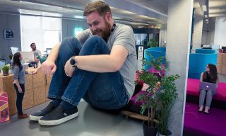 why-invest-employer-brand why businesses invest employer branding