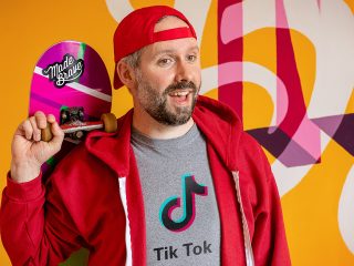 fellow-kids-meme-tiktok alt text
