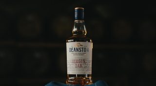Bottle of Deanston Virgin Oak