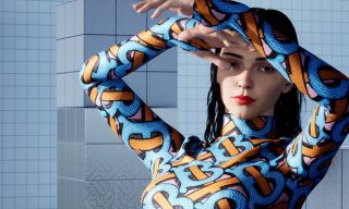 Burberry's CG Render of Kendall Jenner Kendall Jenner with cubic CG background