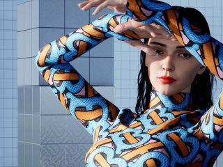 Burberry's CG Render of Kendall Jenner Kendall Jenner with cubic CG background