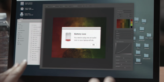 Battery warning showing on a Chromebook screen